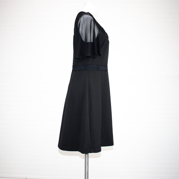 Kensie Dress in Black - Picture 2 of 6